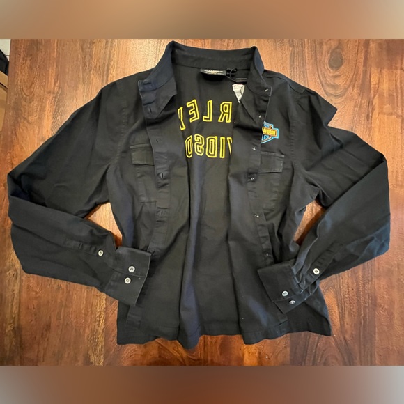 Harley Davidson Women’s Collared long sleeve - Picture 3 of 10